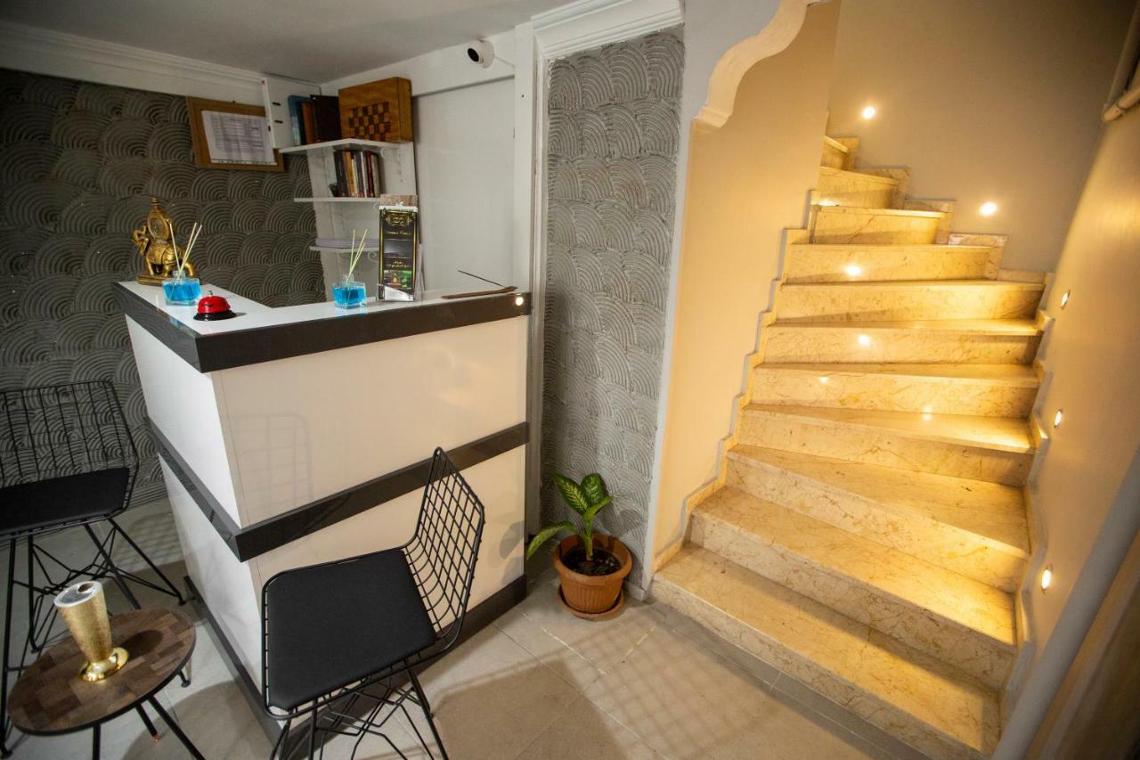 Gold Rose Apart Apartamento Estambul Exterior foto